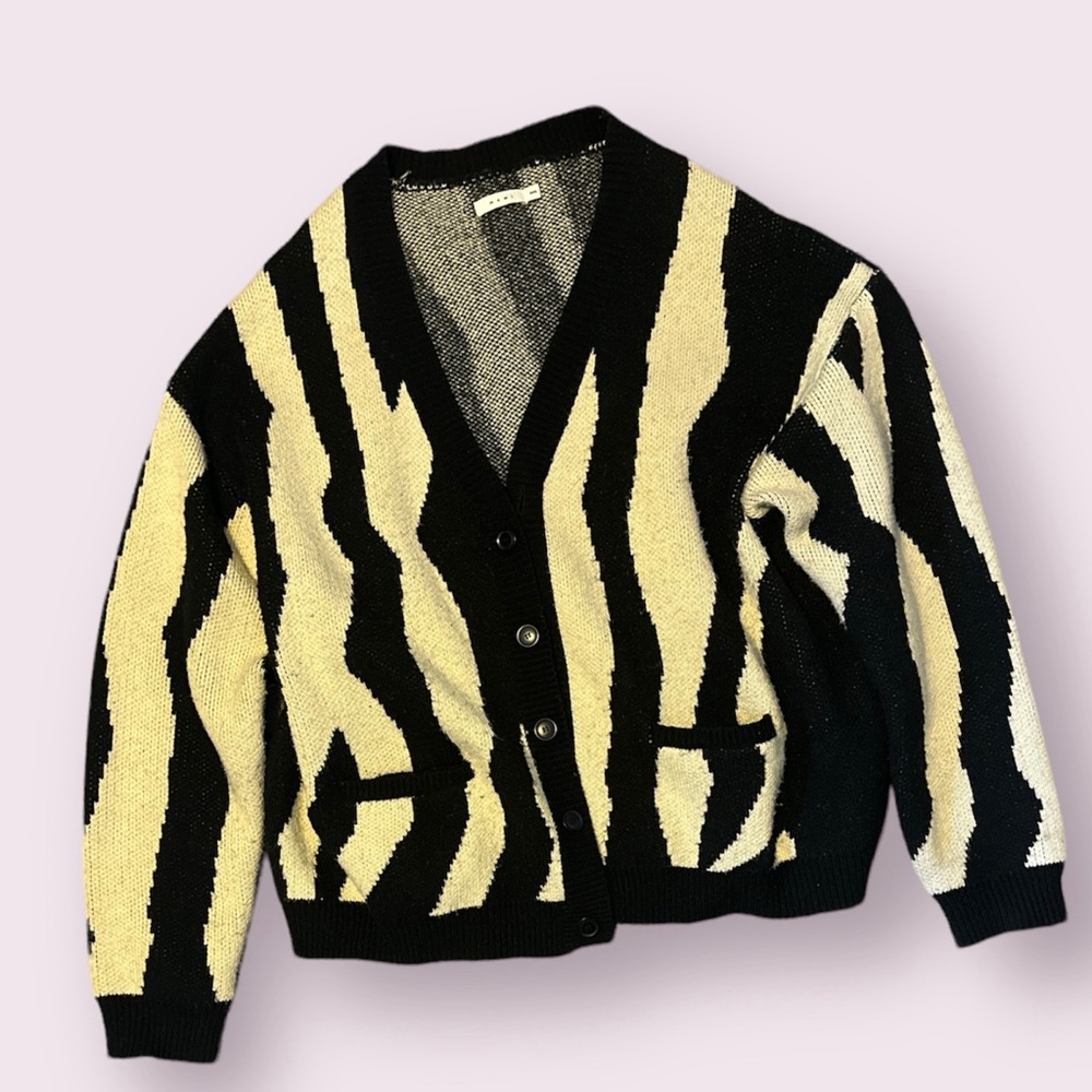 3XL MNML Zebra Cardigan